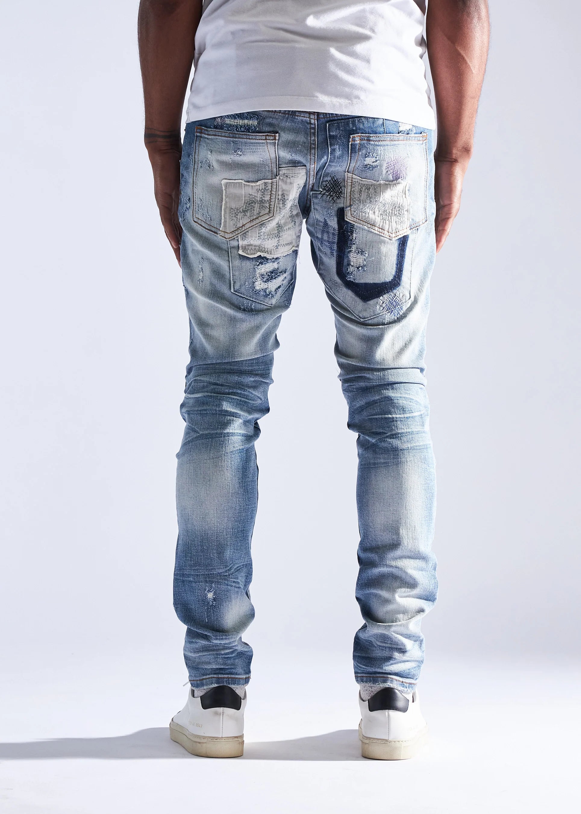 EMBELLISH INDIGO JEANS